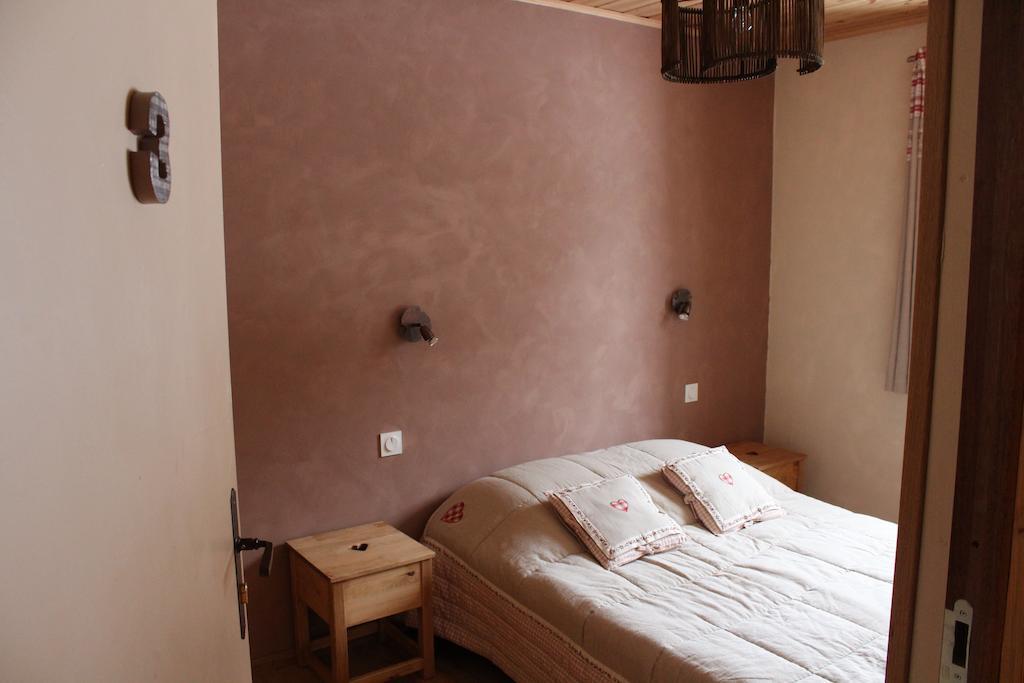 Les Paddocks Du Mont Blanc Hotel Mieussy Kamer foto