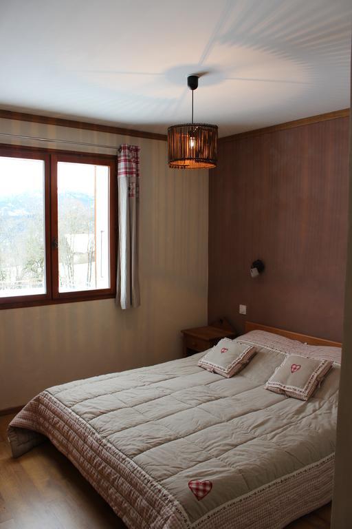 Les Paddocks Du Mont Blanc Hotel Mieussy Kamer foto